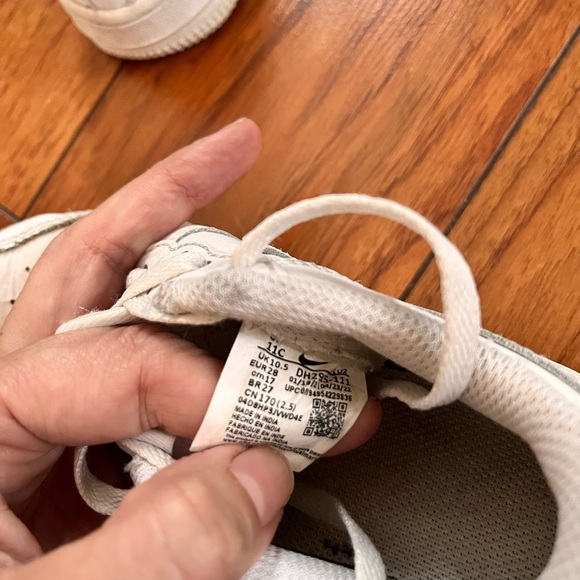 Nike Kids Classic White Sneakers - Picture 7 of 7